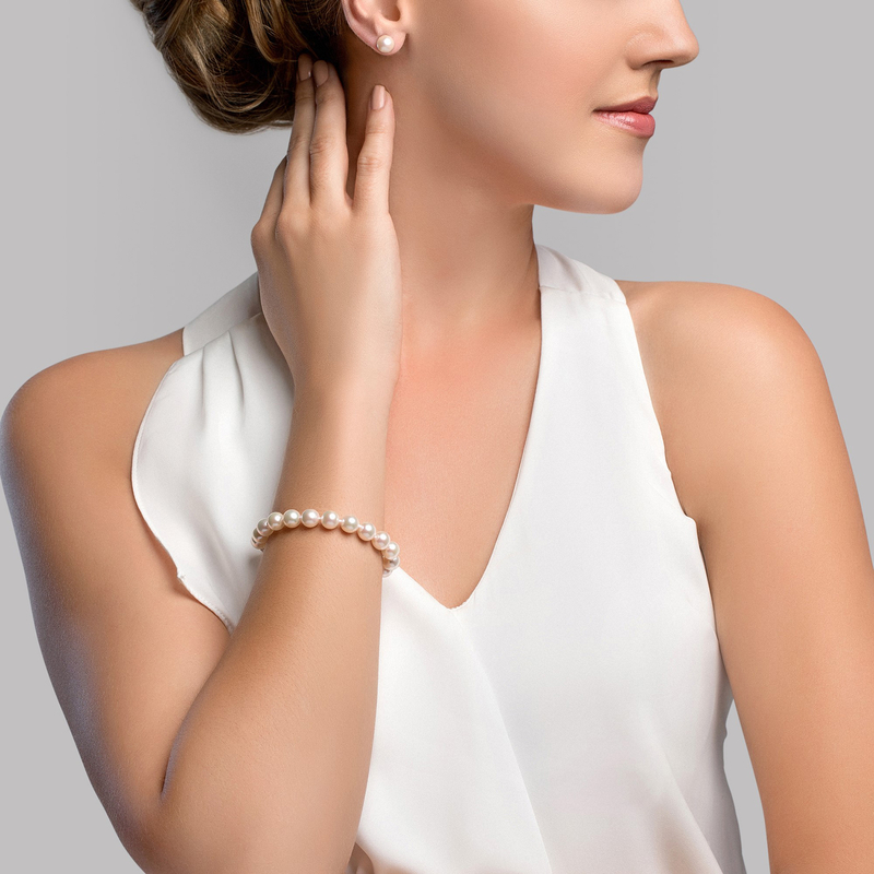 9.5-10mm Akoya White Pearl Bracelet- Choose Your Quality - Model Image