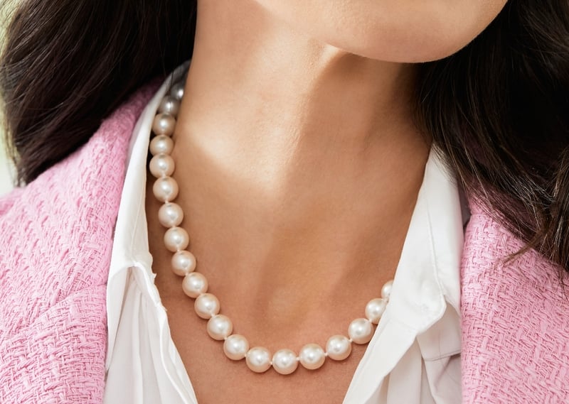 9.5-10.0mm Hanadama Pearl Necklace and Earring Set - Model Image